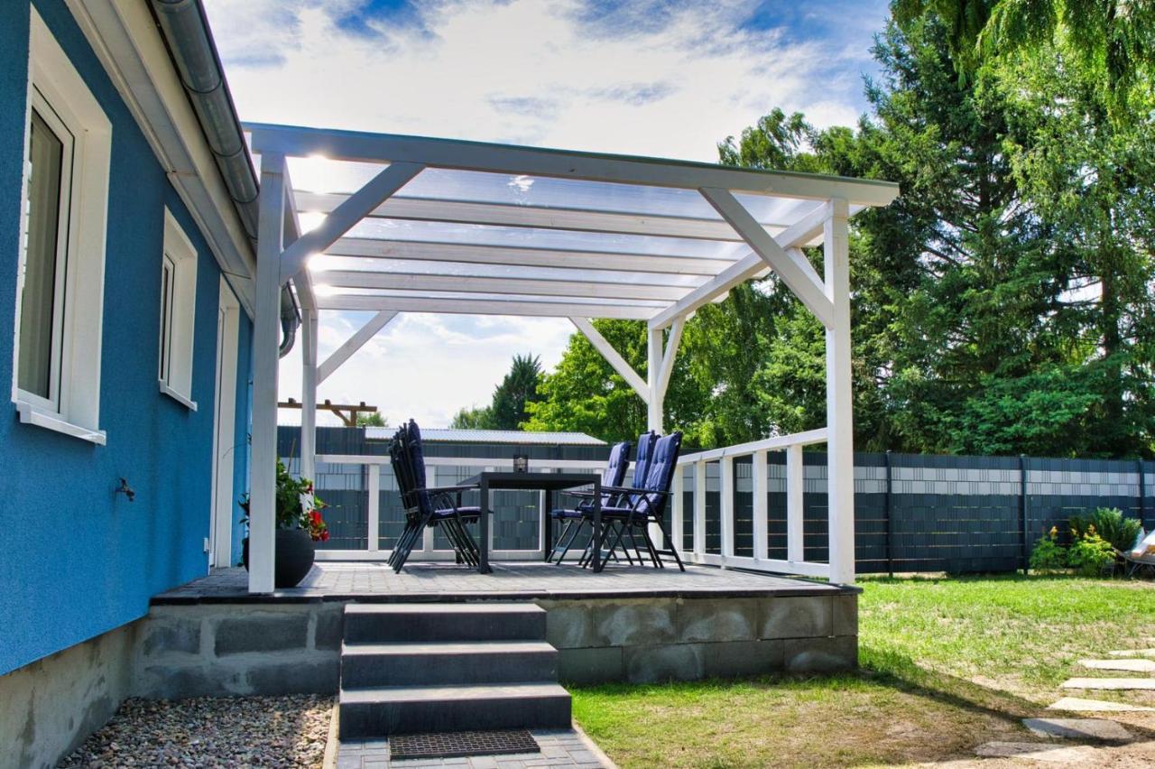 Ferienhaus Waldgefluester 70 Qm I Ueberdachte Terrasse I 2 Schlafzimmer I Strandnah Joachimsthal Εξωτερικό φωτογραφία