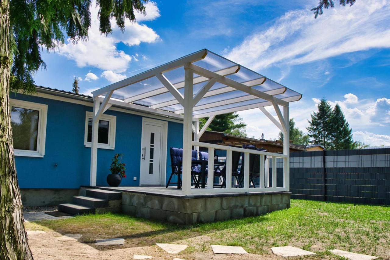 Ferienhaus Waldgefluester 70 Qm I Ueberdachte Terrasse I 2 Schlafzimmer I Strandnah Joachimsthal Εξωτερικό φωτογραφία